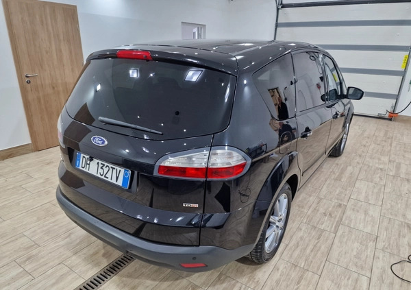 Ford S-Max cena 26700 przebieg: 249636, rok produkcji 2010 z Tarnów małe 781
